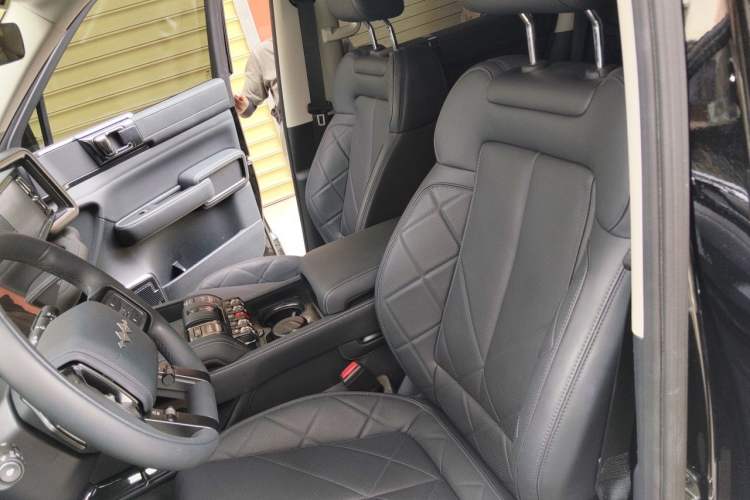 Used Formula Leopard 5 2025 TianShen Intelligent Driving Max Edition Left Front Seat