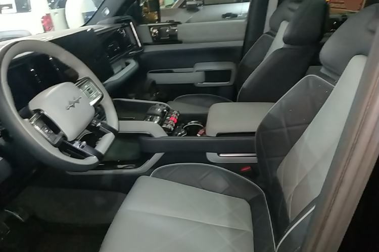Used Formula Leopard 5 2025 TianShen Intelligent Driving Max Edition Left Front Seat