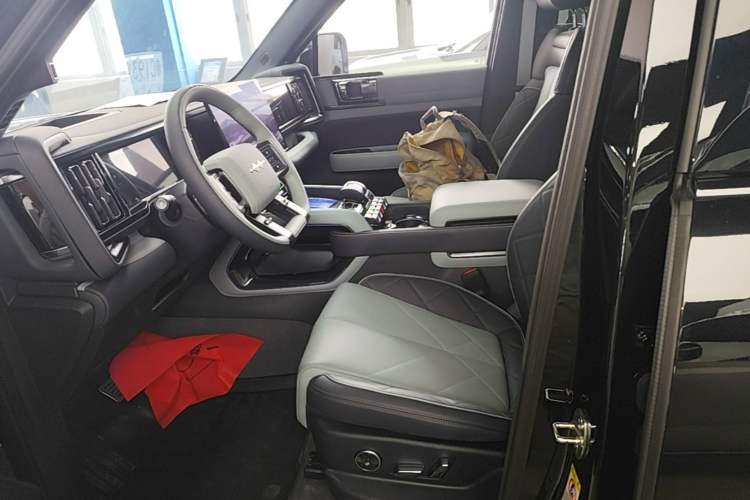 Used Formula Leopard 5 2025 Laser Qiankun Intelligent Driving Edition Left Front Seat