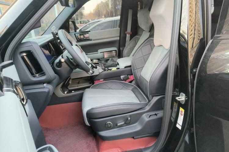 Used Formula Leopard 5 2025 TianShen Intelligent Driving Ultra Edition Left Front Seat