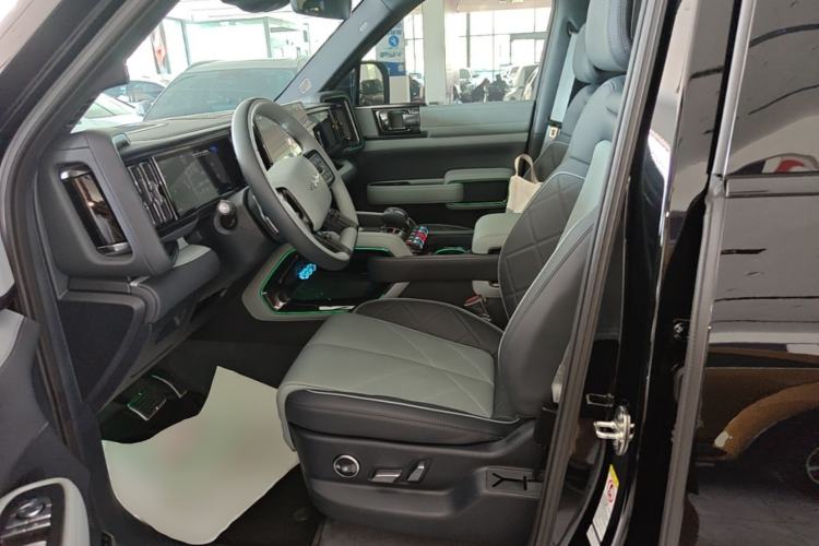 Used Formula Leopard 5 2025 TianShen Intelligent Driving Ultra Edition Left Front Seat