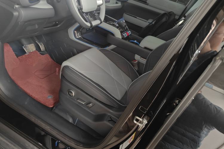Used Formula Leopard 5 2025 TianShen Intelligent Driving Max Edition Left Front Seat
