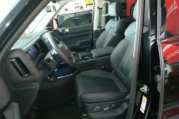Used Formula Leopard 5 2025 TianShen Intelligent Driving Ultra Edition Left Front Seat