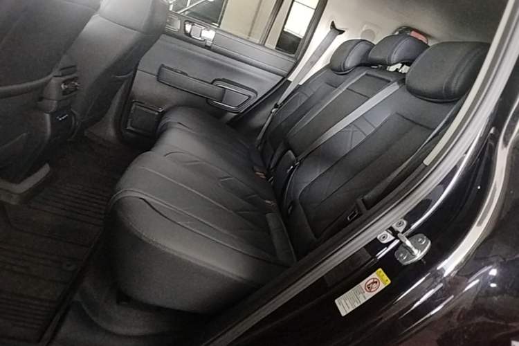 Used Formula Leopard 5 2025 TianShen Intelligent Driving Ultra Edition Left Rear Seat