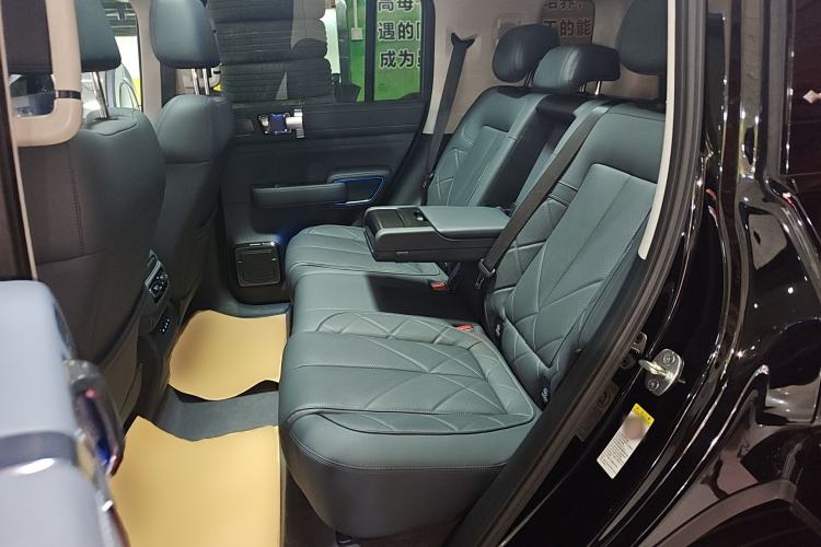 Used Formula Leopard 5 2025 TianShen Intelligent Driving Max Edition Left Rear Seat