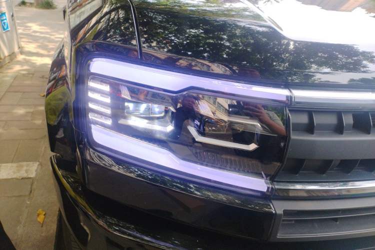 Used Formula Leopard 5 2025 TianShen Intelligent Driving Ultra Edition Right Front Headlight