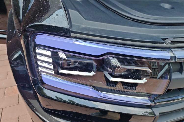 Used Formula Leopard 5 2025 TianShen Intelligent Driving Ultra Edition Right Front Headlight