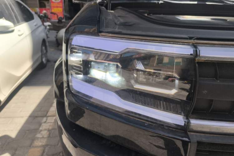 Used Formula Leopard 5 2025 TianShen Intelligent Driving Ultra Edition Right Front Headlight