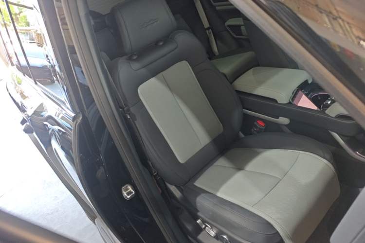 Used Formula Leopard 5 2025 Model 210KM Tian Shen Ultra Version Right Front Seat