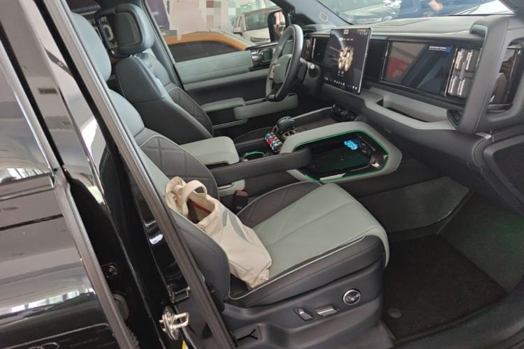 Used Formula Leopard 5 2025 TianShen Intelligent Driving Ultra Edition Right Front Seat