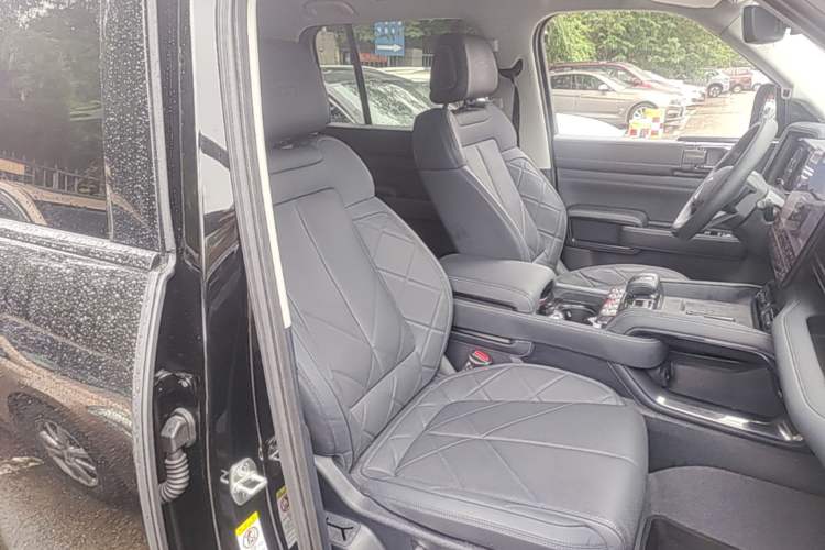 Used Formula Leopard 5 2025 TianShen Intelligent Driving Ultra Edition Right Front Seat