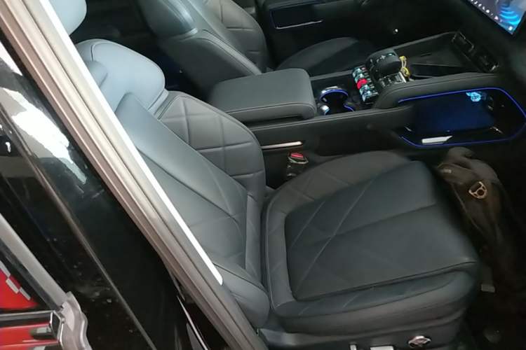 Used Formula Leopard 5 2025 TianShen Intelligent Driving Ultra Edition Right Front Seat