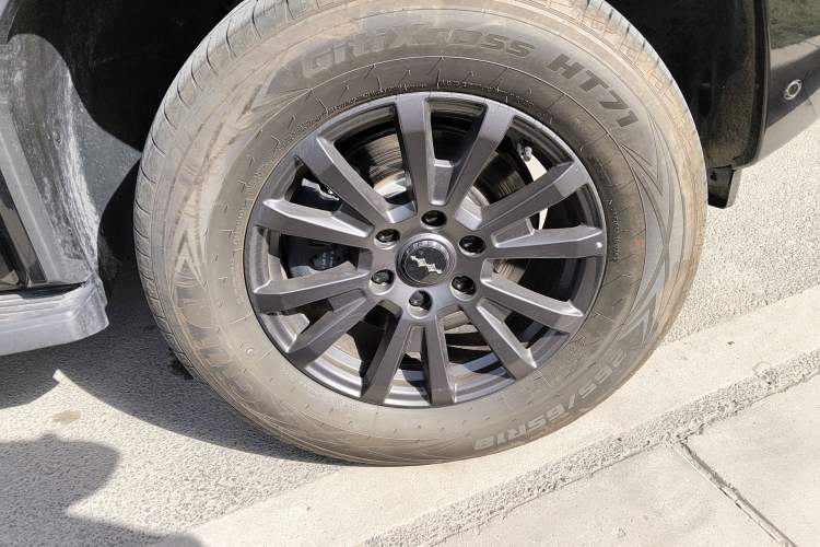 Used Formula Leopard 5 2025 Laser Qiankun Intelligent Driving Edition Right Front Wheel Hub