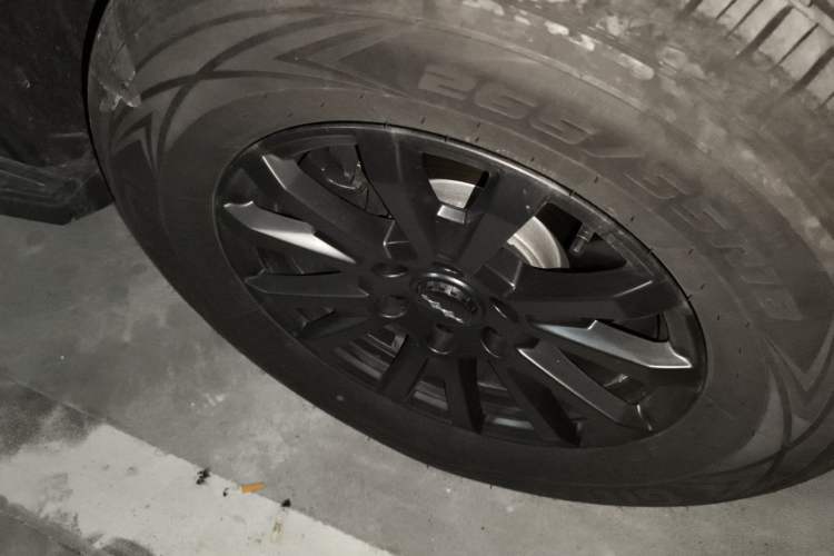 Used Formula Leopard 5 2025 TianShen Intelligent Driving Max Edition Right Front Wheel Hub