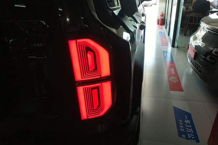 Used Formula Leopard 5 2025 TianShen Intelligent Driving Ultra Edition Right Rear Taillight