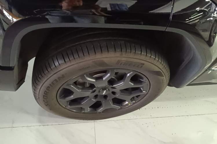 Used Formula Leopard 5 2025 Cloud Ride Laser-based Kunpeng Intelligent Driving Edition Right Rear Wheel Hub