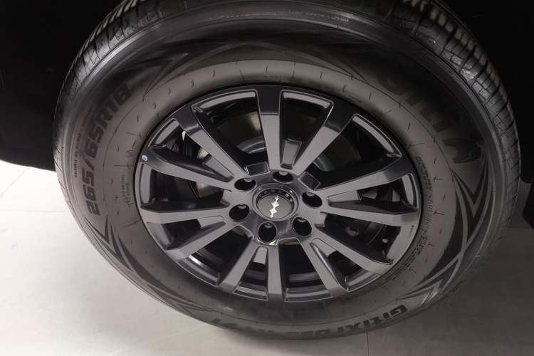 Used Formula Leopard 5 2025 TianShen Intelligent Driving Ultra Edition Right Rear Wheel Hub