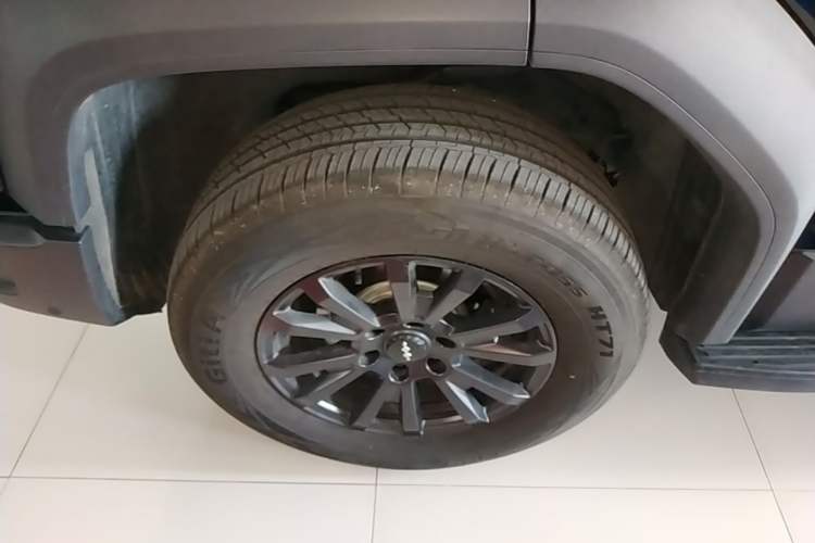 Used Formula Leopard 5 2025 TianShen Intelligent Driving Ultra Edition Right Rear Wheel Hub