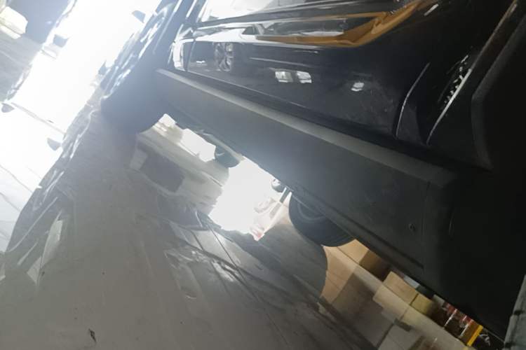 Used Formula Leopard 5 2025 Cloud Ride Laser-based Kunpeng Intelligent Driving Edition Right Side Sill