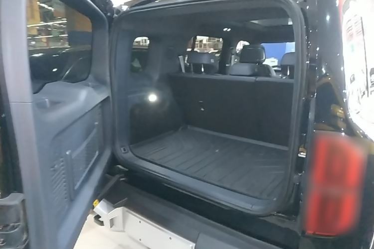 Used Formula Leopard 5 2025 TianShen Intelligent Driving Max Edition Trunk