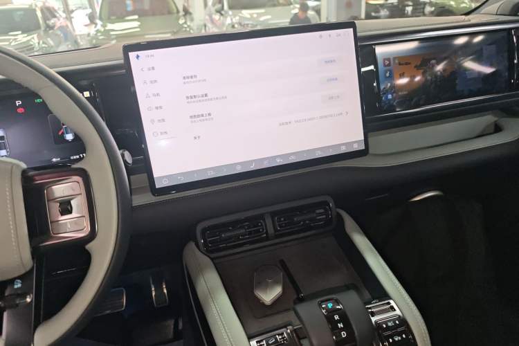 Used Formula Leopard 5 2025 TianShen Intelligent Driving Ultra Edition Audio And AC Panel