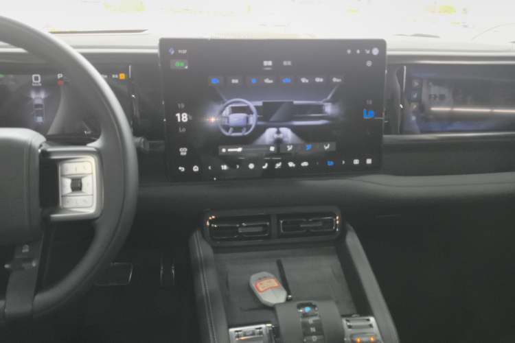 Used Formula Leopard 5 2025 TianShen Intelligent Driving Ultra Edition Audio And AC Panel