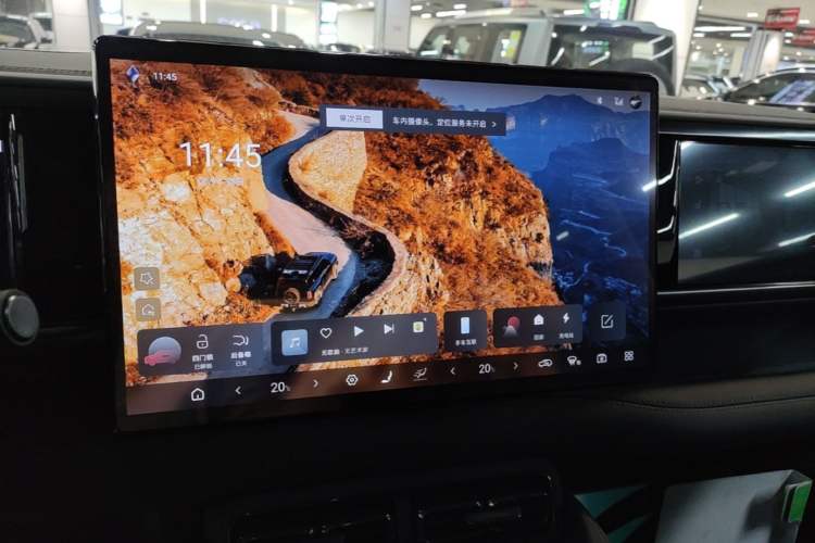 Used Formula Leopard 5 2025 TianShen Intelligent Driving Ultra Edition Audio And AC Panel