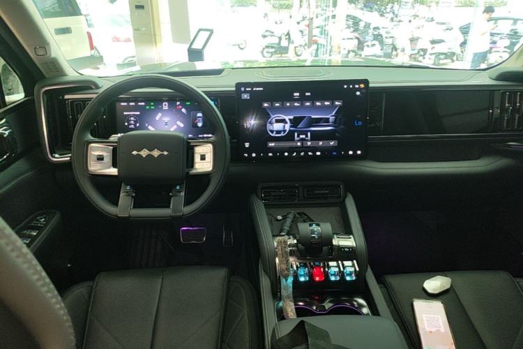 Used Formula Leopard 5 2025 TianShen Intelligent Driving Ultra Edition Center Console