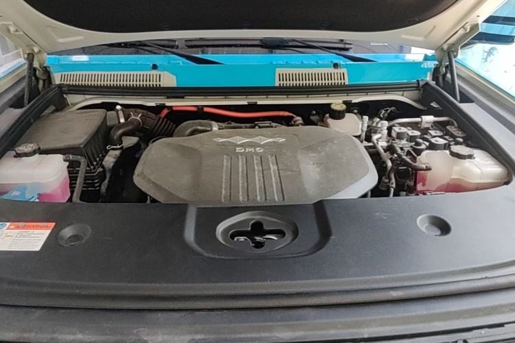 Used Formula Leopard 5 2025 TianShen Intelligent Driving Ultra Edition Engine Bay