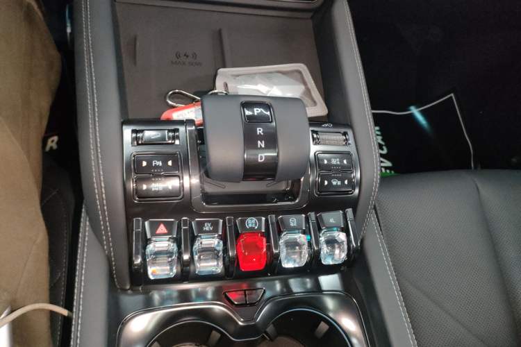 Used Formula Leopard 5 2025 TianShen Intelligent Driving Ultra Edition Gear Lever