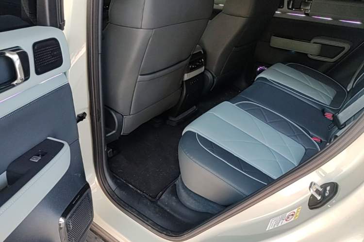 Used Formula Leopard 5 2025 TianShen Intelligent Driving Ultra Edition Interior 4
