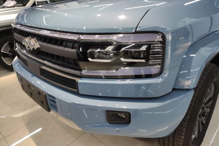 Used Formula Leopard 5 2025 TianShen Intelligent Driving Ultra Edition Left Front Headlight