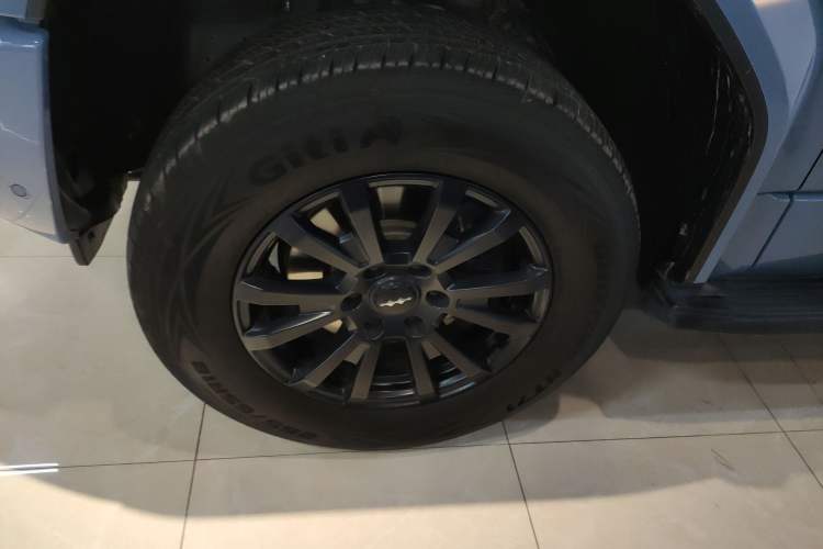 Used Formula Leopard 5 2025 TianShen Intelligent Driving Ultra Edition Left Front Wheel Hub