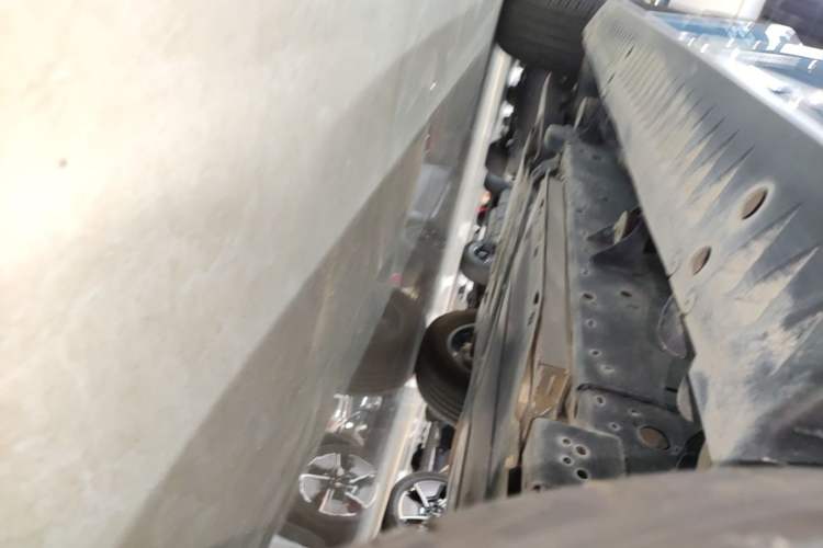 Used Formula Leopard 5 2025 TianShen Intelligent Driving Ultra Edition Left Side Sill