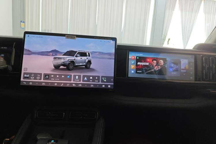 Used Formula Leopard 5 2025 TianShen Intelligent Driving Ultra Edition Audio And AC Panel