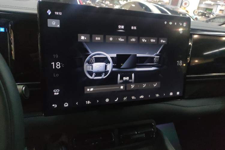 Used Formula Leopard 5 2025 Cloud Ride Laser-based Kunpeng Intelligent Driving Edition Audio And AC Panel