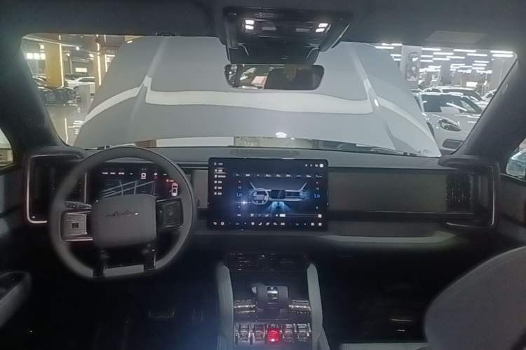 Used Formula Leopard 5 2025 TianShen Intelligent Driving Max Edition Center Console