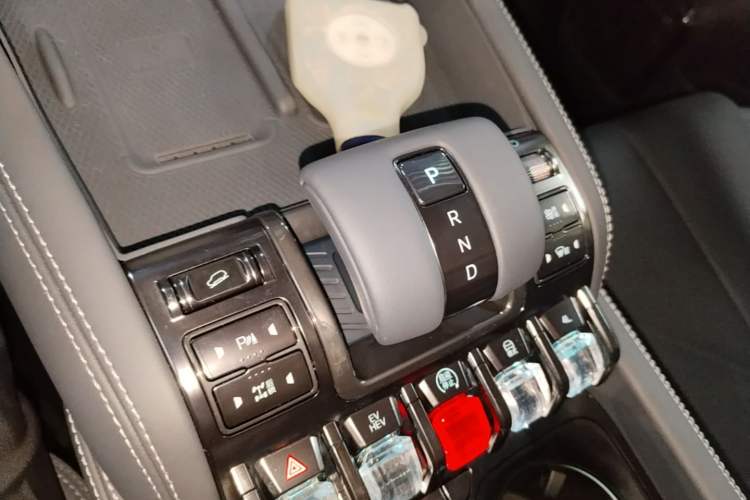 Used Formula Leopard 5 2025 TianShen Intelligent Driving Ultra Edition Gear Lever
