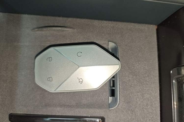 Used Formula Leopard 5 2025 TianShen Intelligent Driving Ultra Edition Interior 1