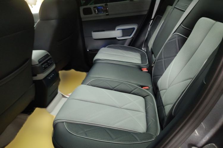 Used Formula Leopard 5 2025 TianShen Intelligent Driving Ultra Edition Interior 4