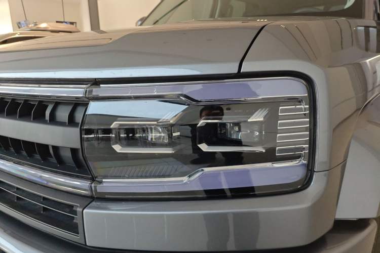 Used Formula Leopard 5 2025 TianShen Intelligent Driving Ultra Edition Left Front Headlight