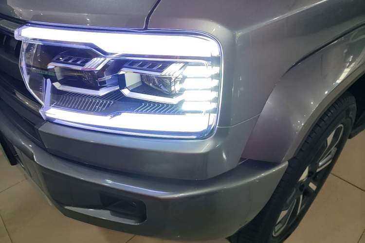 Used Formula Leopard 5 2025 TianShen Intelligent Driving Ultra Edition Left Front Headlight