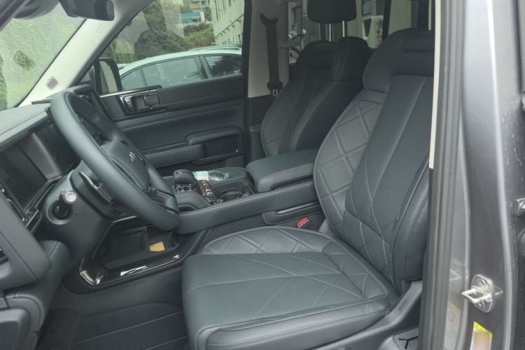 Used Formula Leopard 5 2025 TianShen Intelligent Driving Max Edition Left Front Seat