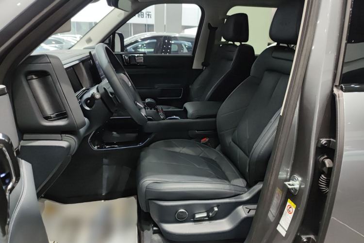 Used Formula Leopard 5 2025 TianShen Intelligent Driving Max Edition Left Front Seat