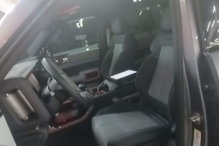 Used Formula Leopard 5 2025 TianShen Intelligent Driving Max Edition Left Front Seat