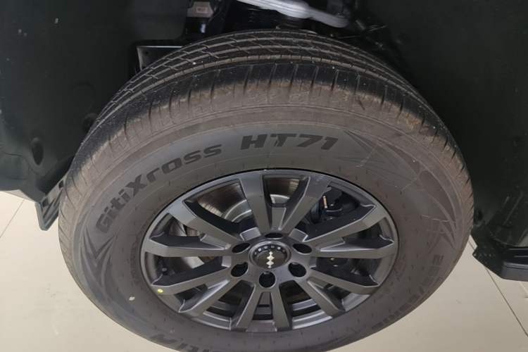 Used Formula Leopard 5 2025 TianShen Intelligent Driving Ultra Edition Left Front Wheel Hub