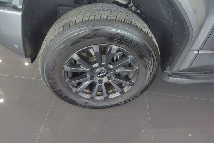 Used Formula Leopard 5 2025 TianShen Intelligent Driving Ultra Edition Left Front Wheel Hub