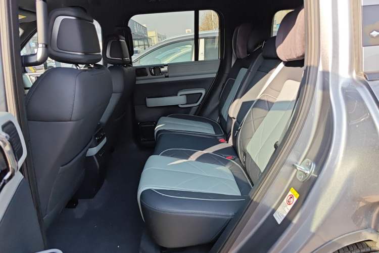 Used Formula Leopard 5 2025 TianShen Intelligent Driving Ultra Edition Left Rear Seat