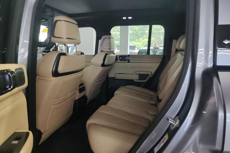 Used Formula Leopard 5 2025 TianShen Intelligent Driving Ultra Edition Left Rear Seat