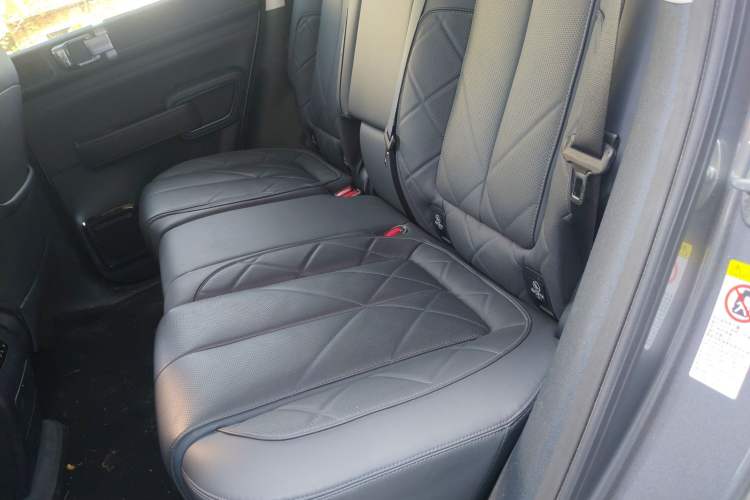 Used Formula Leopard 5 2025 TianShen Intelligent Driving Ultra Edition Left Rear Seat